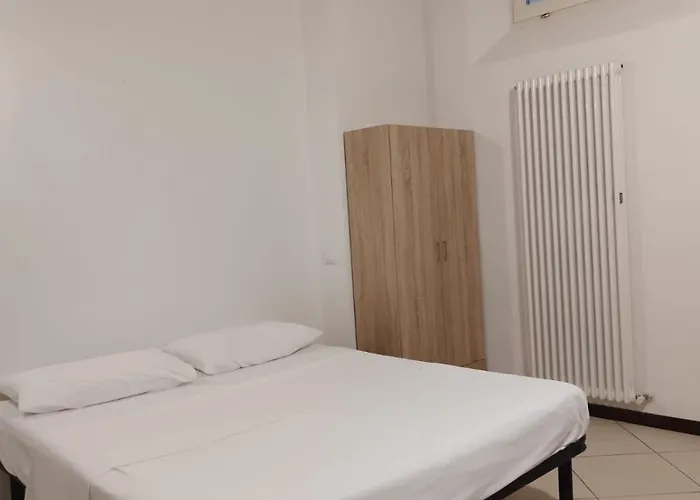 Le Torri Lodge, Exclusive Comfort In The Center Forlì